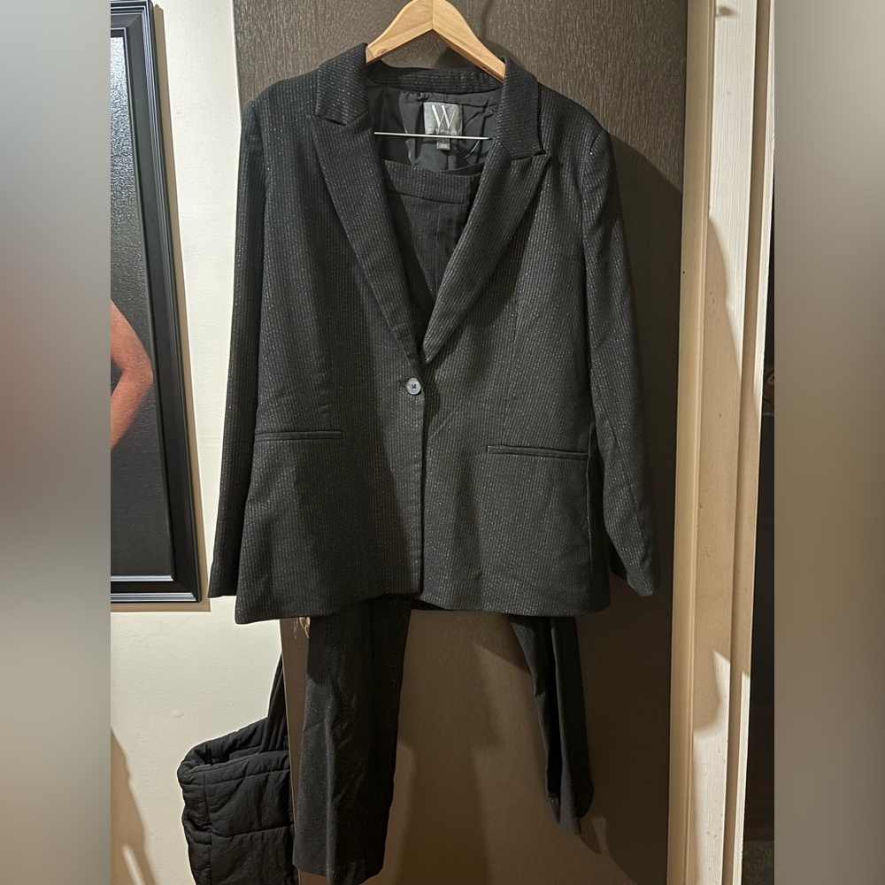 Worthington Black Blazer and Pants Set